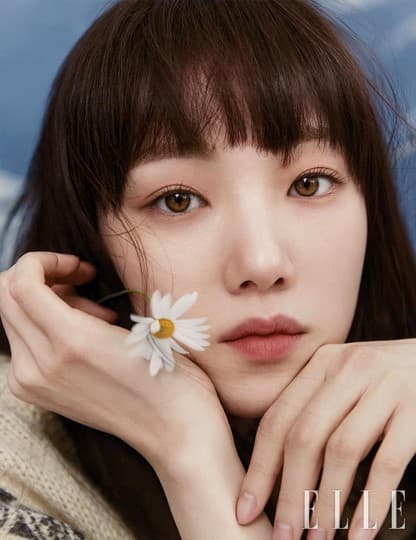 Lee Sung Kyung