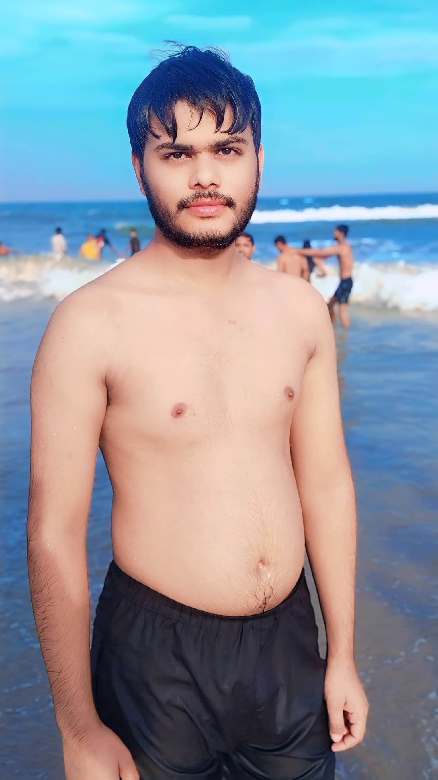 Convert this image into claimi